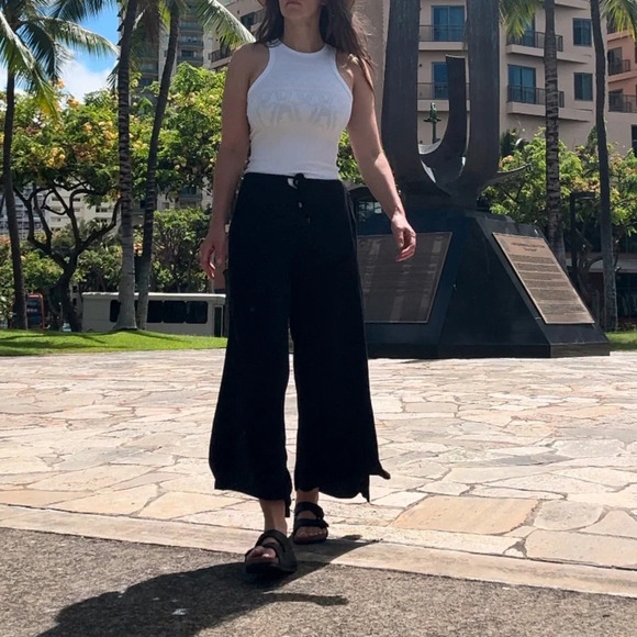 Becca side slit pants - Picture 4 of 5